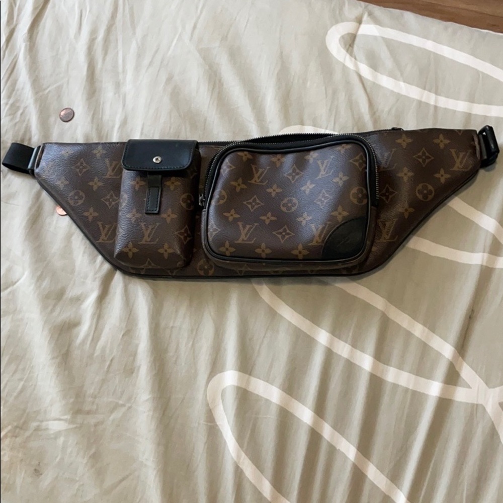 Men’s satchel